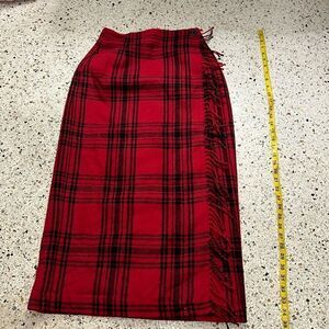 NWT Red tartan plaid wrap skirt wool fringe 2P petite